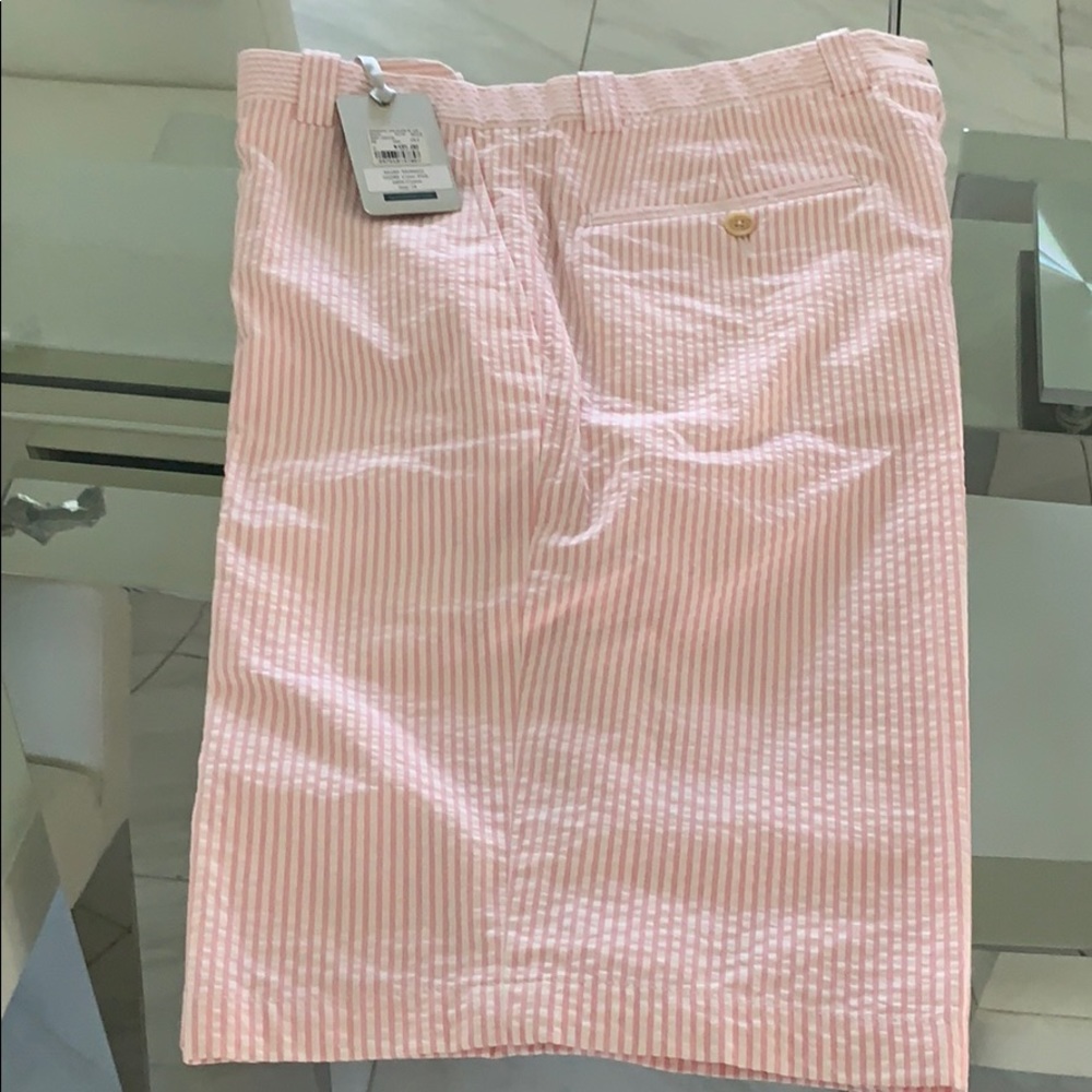 🆕 Brand new men’s golf shorts!